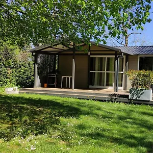 Au Tour De L'aveyron Camping LʼHospitalet-du-Larzac